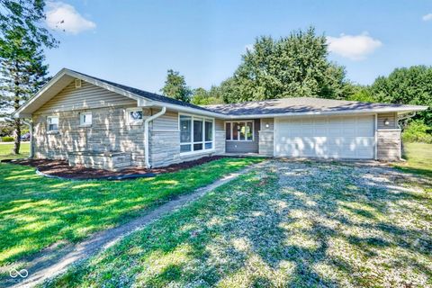 Photo for 8909 N Lakewood Drive