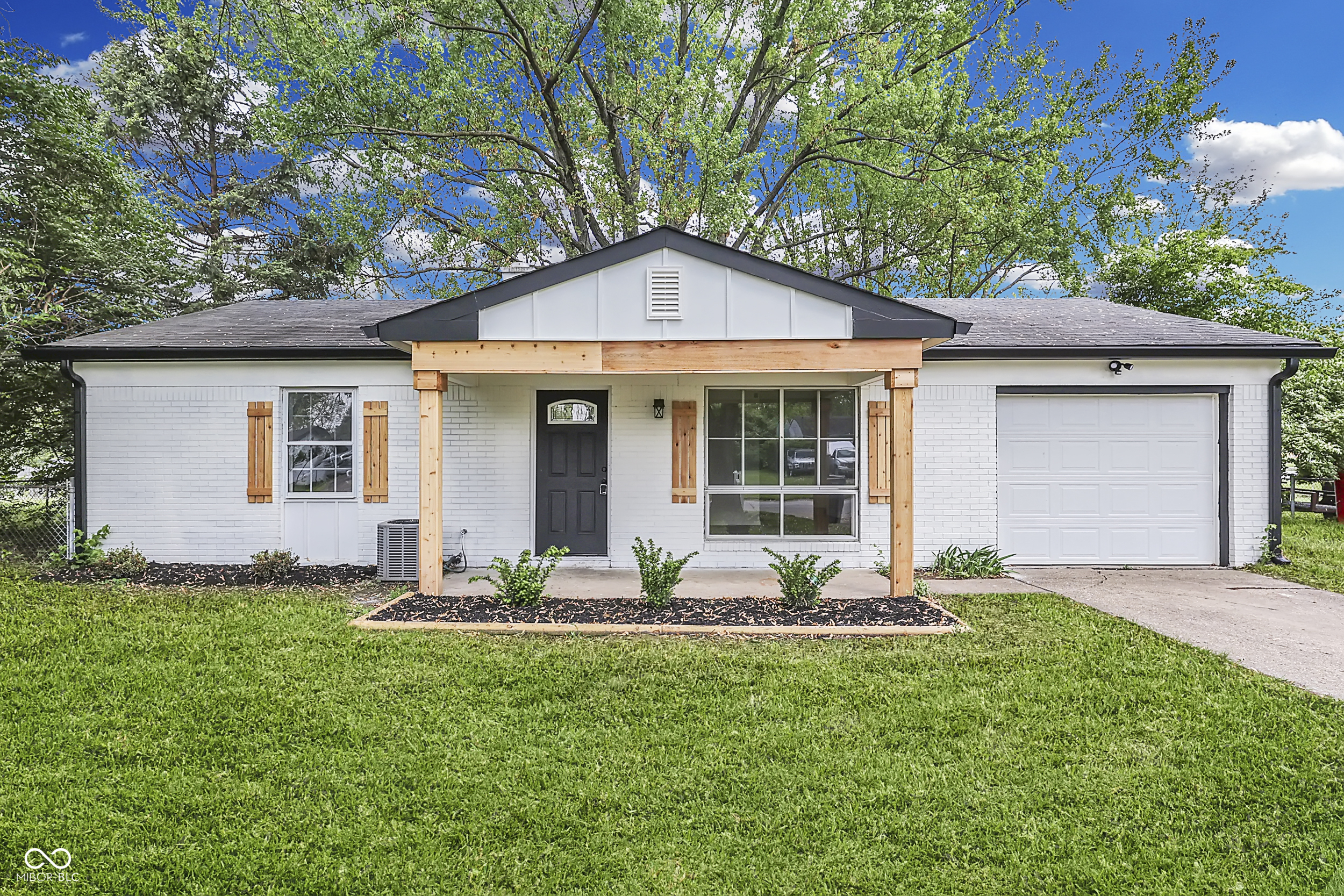 2706 Shakespeare Drive