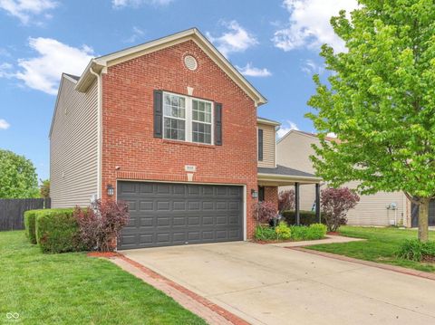 Photo of 8648 Wheatfield Drive, Indianapolis, IN 46113 (MLS # 22098039)