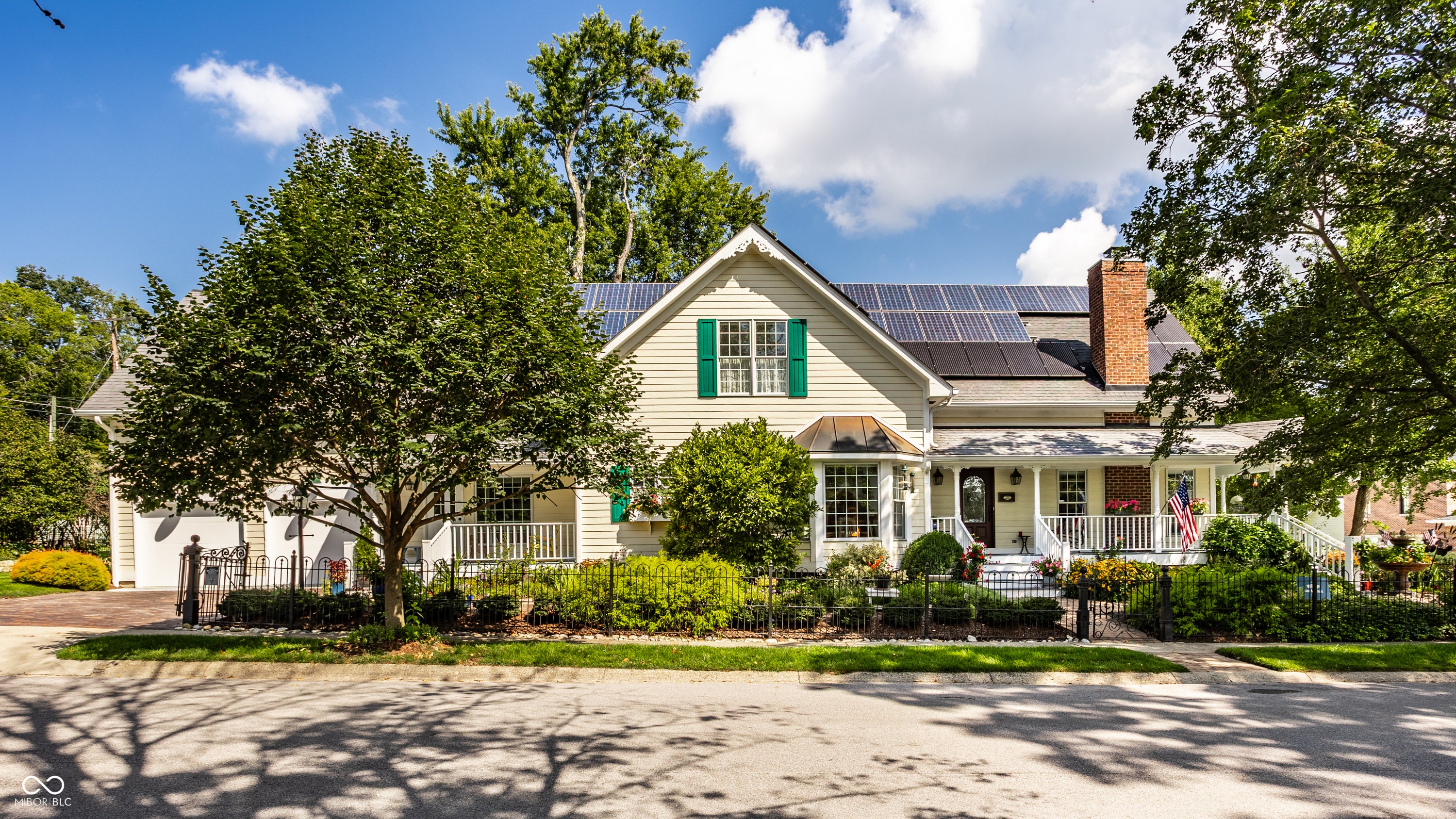 520 W Cedar Street