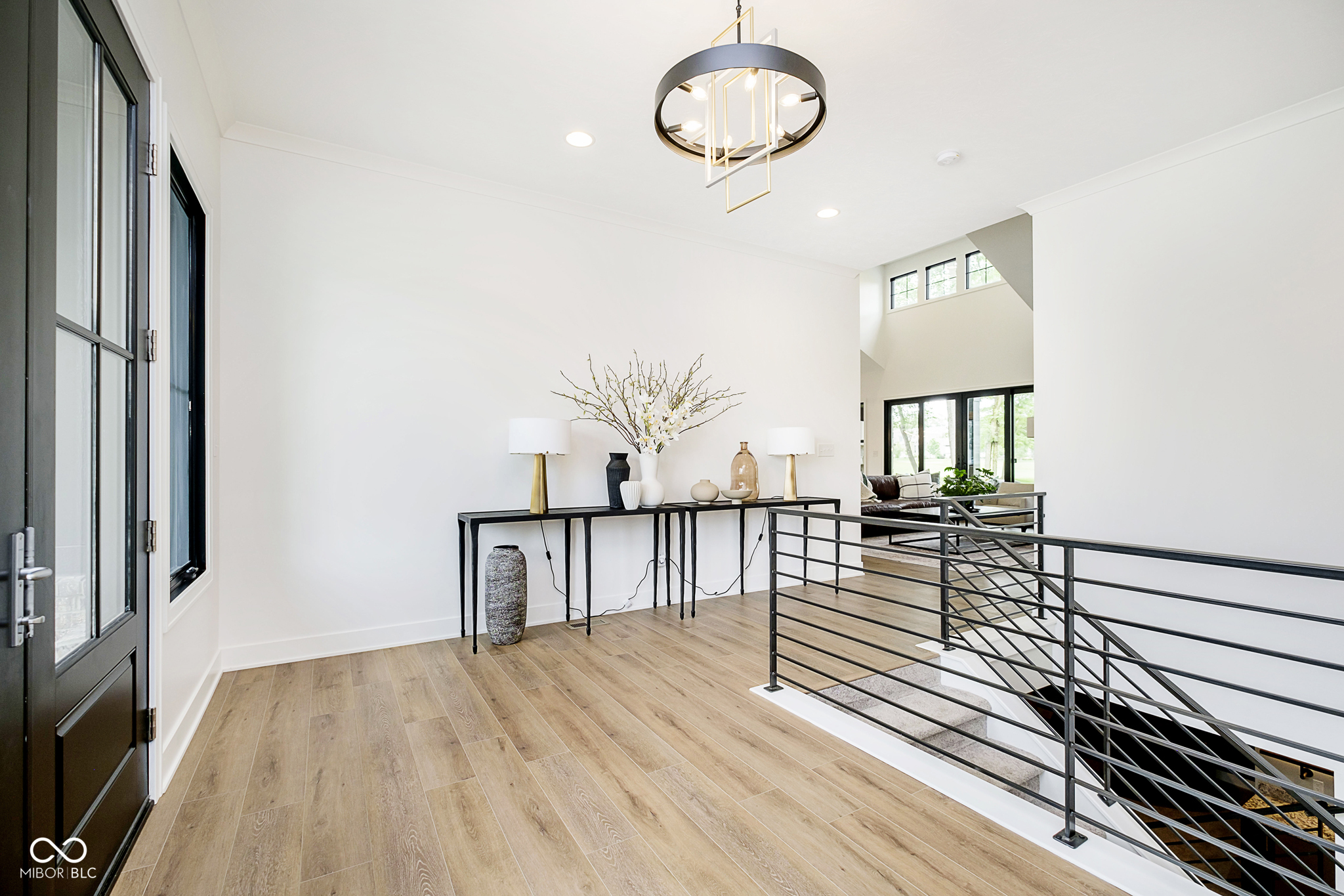 907 Oak Terrace Road
