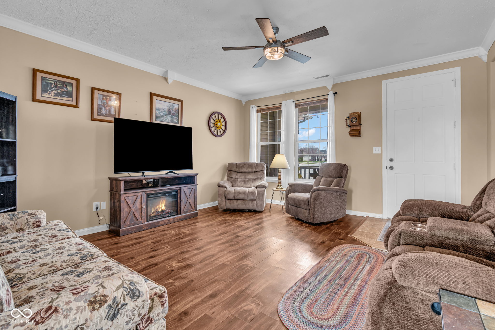 8291 Westcliffe Drive