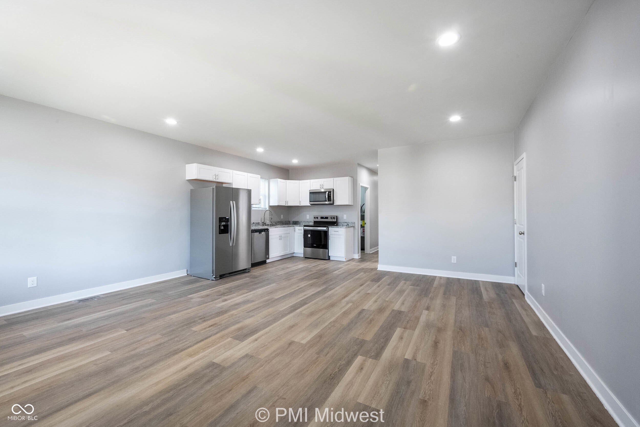 1240 W 18th Street
