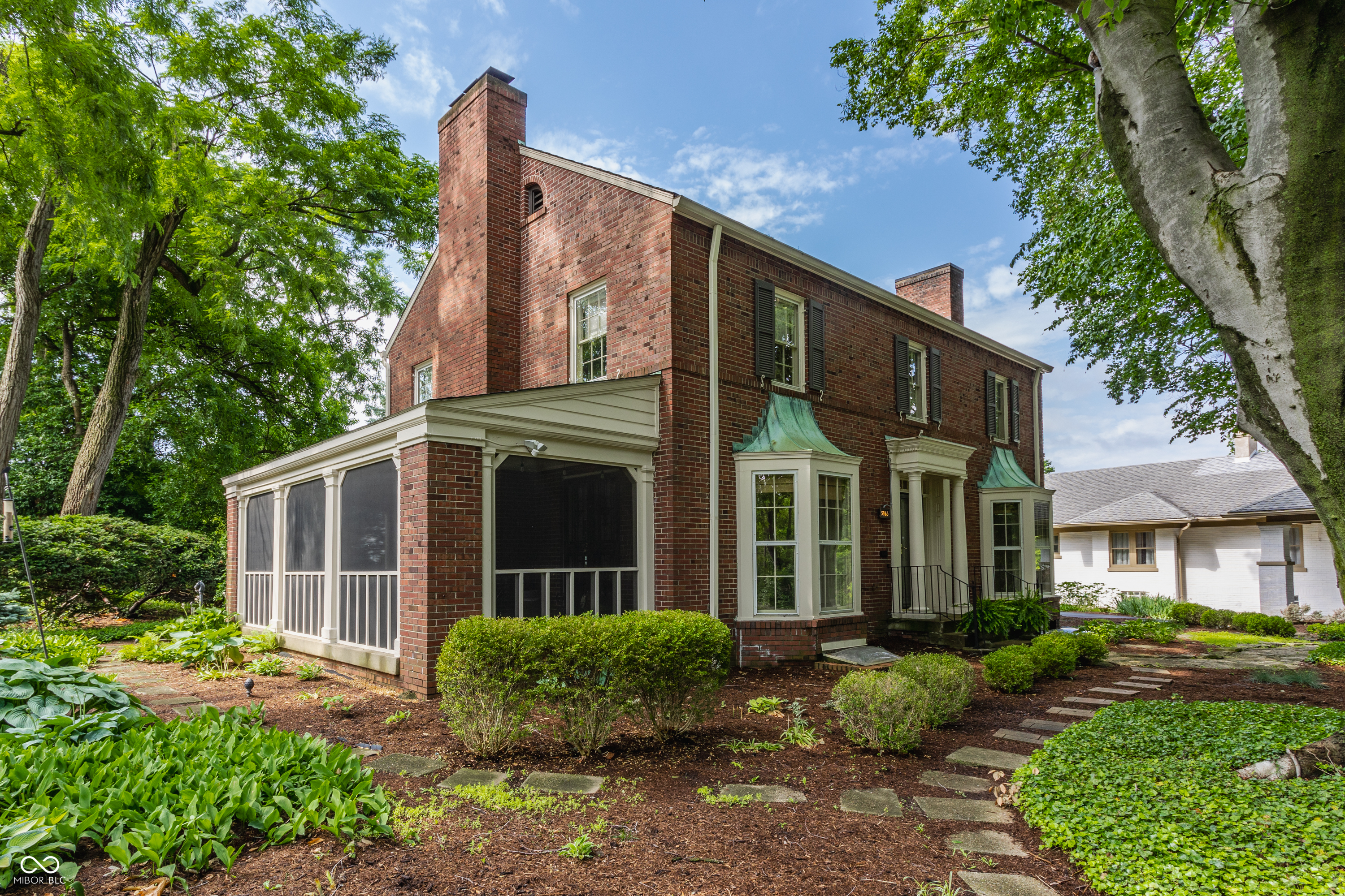 5165 E Pleasant Run Pkwy S Drive