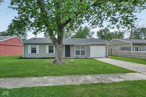 Photo of 5249 Straw Hat Drive, Indianapolis, IN 46237 (MLS # 22096055)