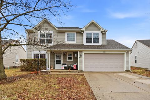 Photo of 2219 Rolling Oak Drive, Indianapolis, IN 46214 (MLS # 22084557)