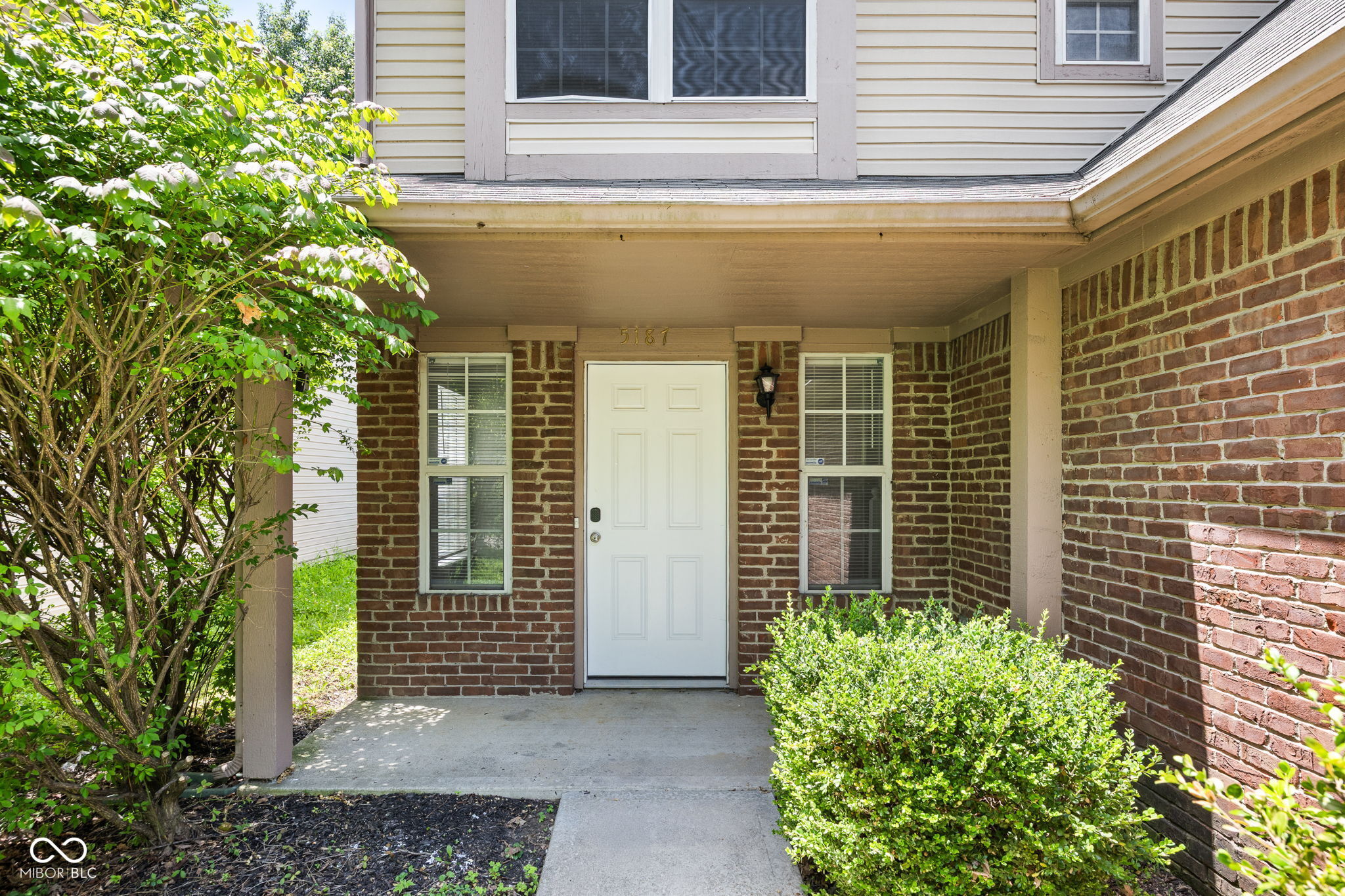 5187 Pin Oak Drive