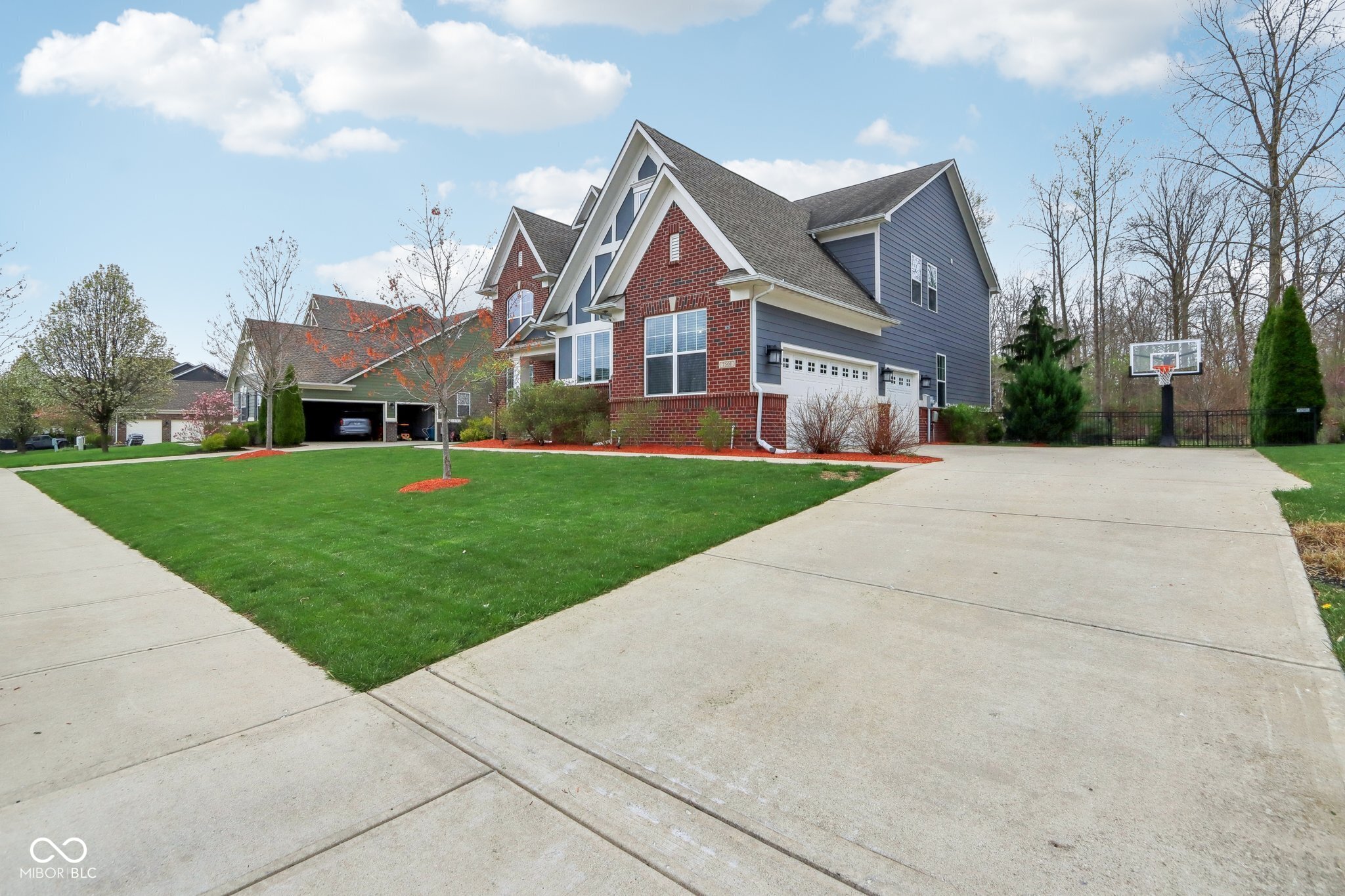 7501 Independence Drive