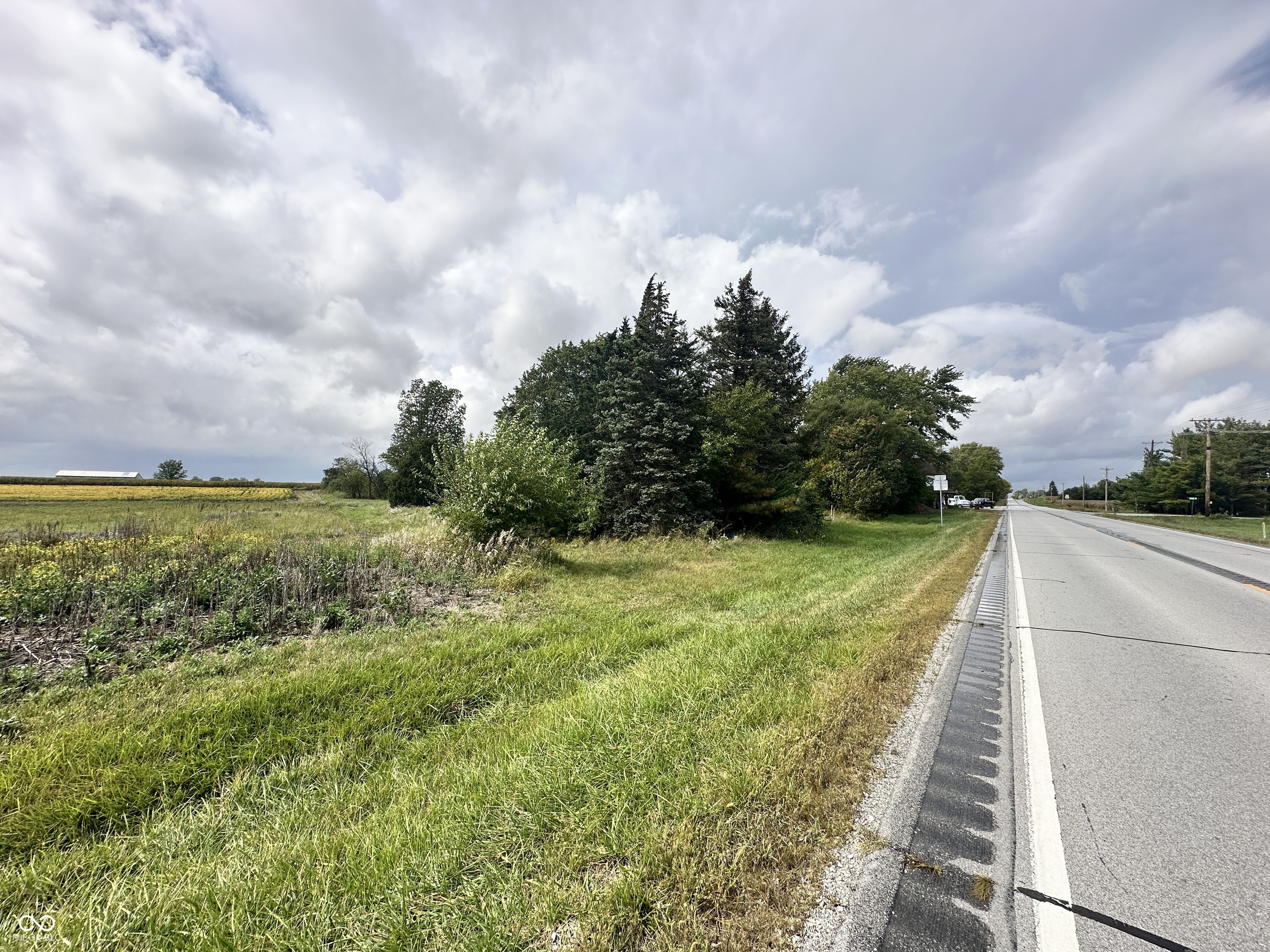 2996 N US 421
