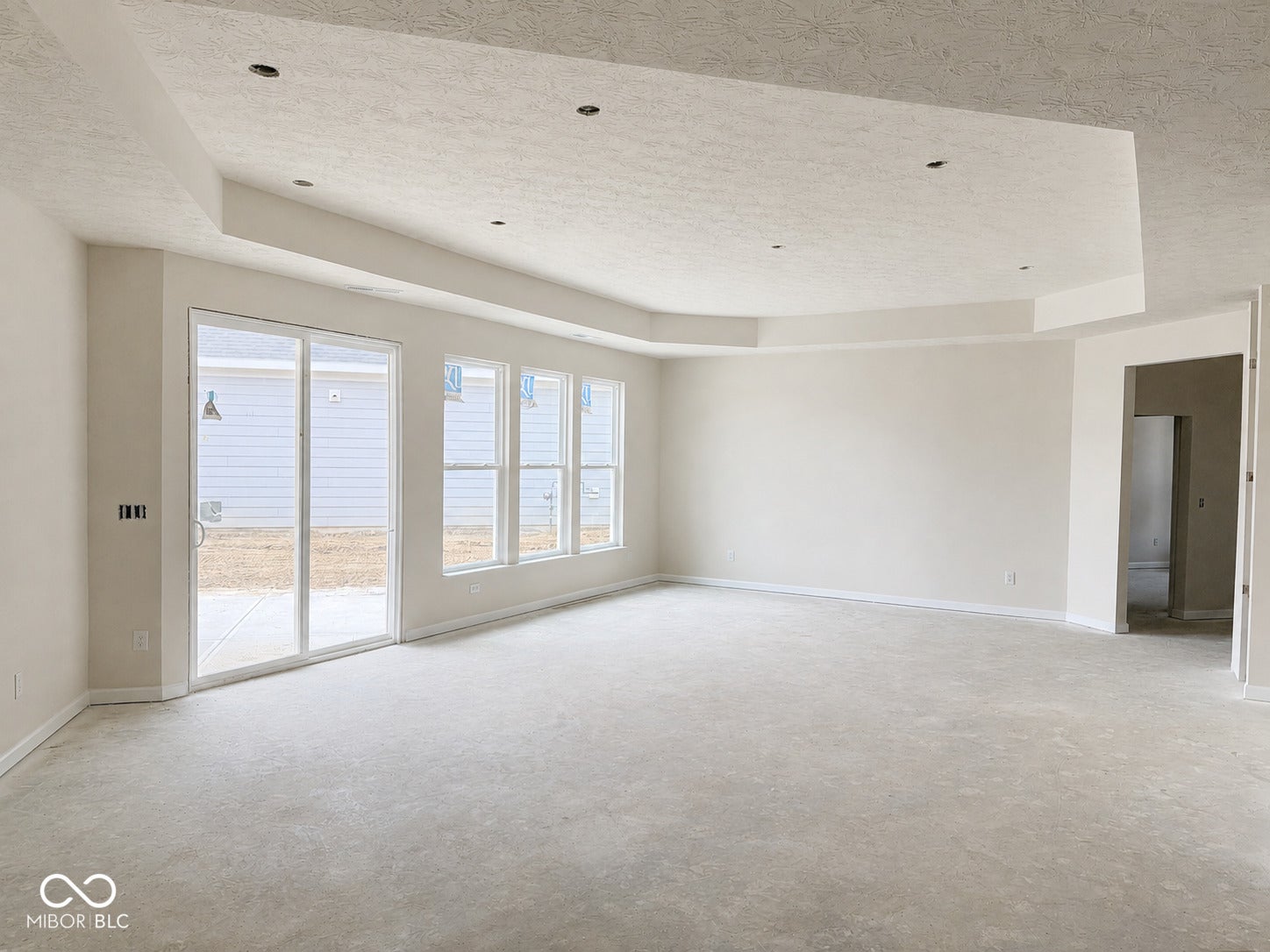 8829 Constitution Trail