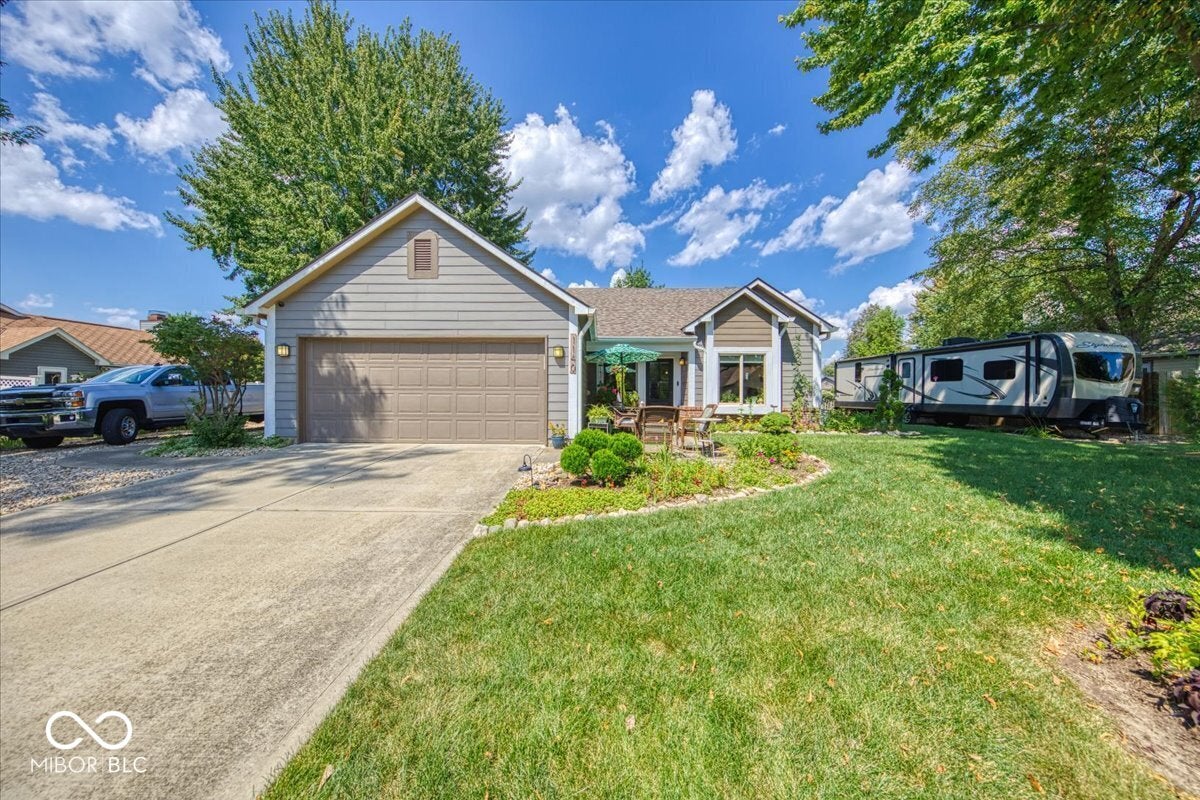 1140 Barcelona Drive