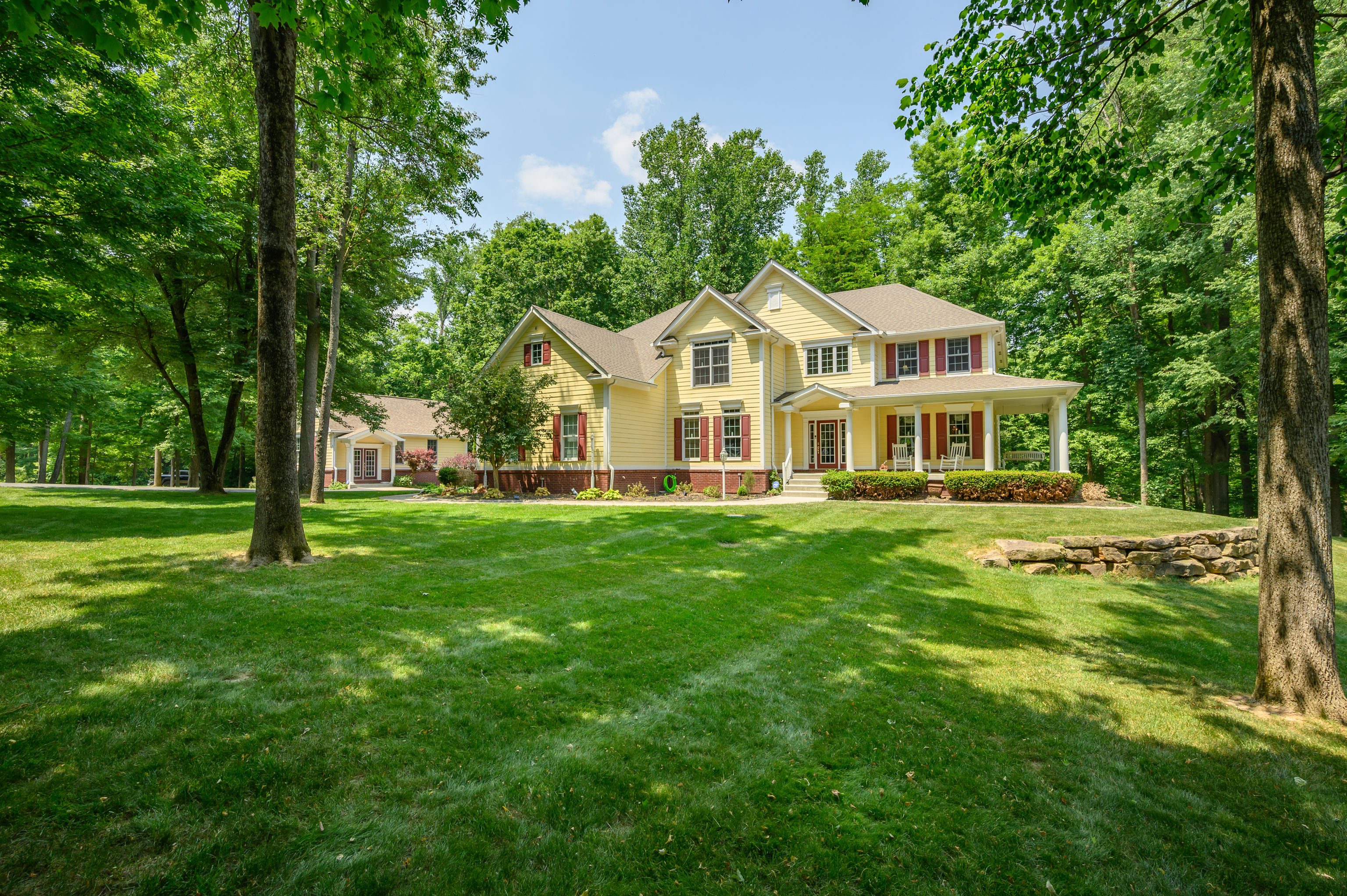 1104 W Greencastle Road
