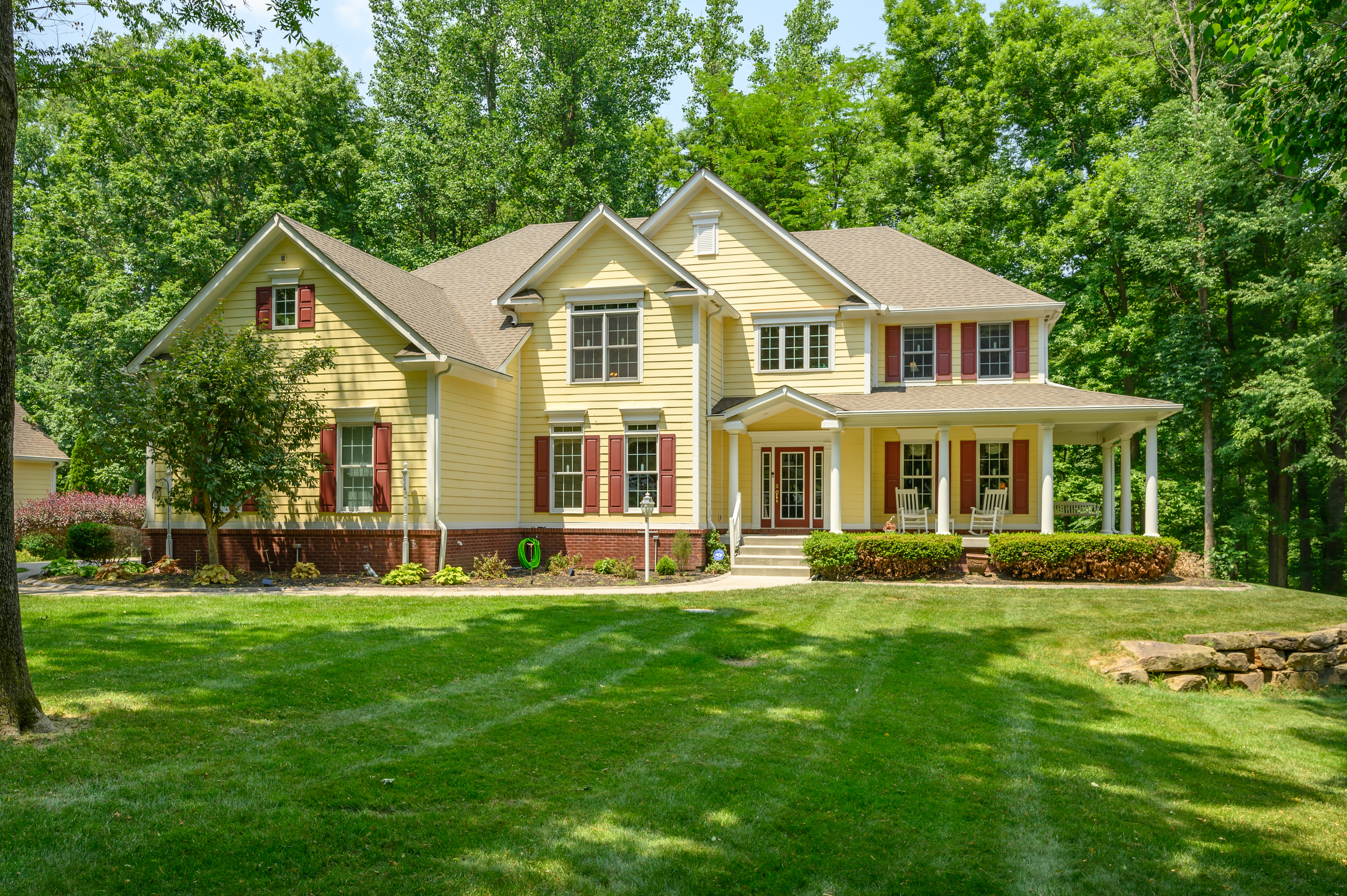 1104 W Greencastle Road
