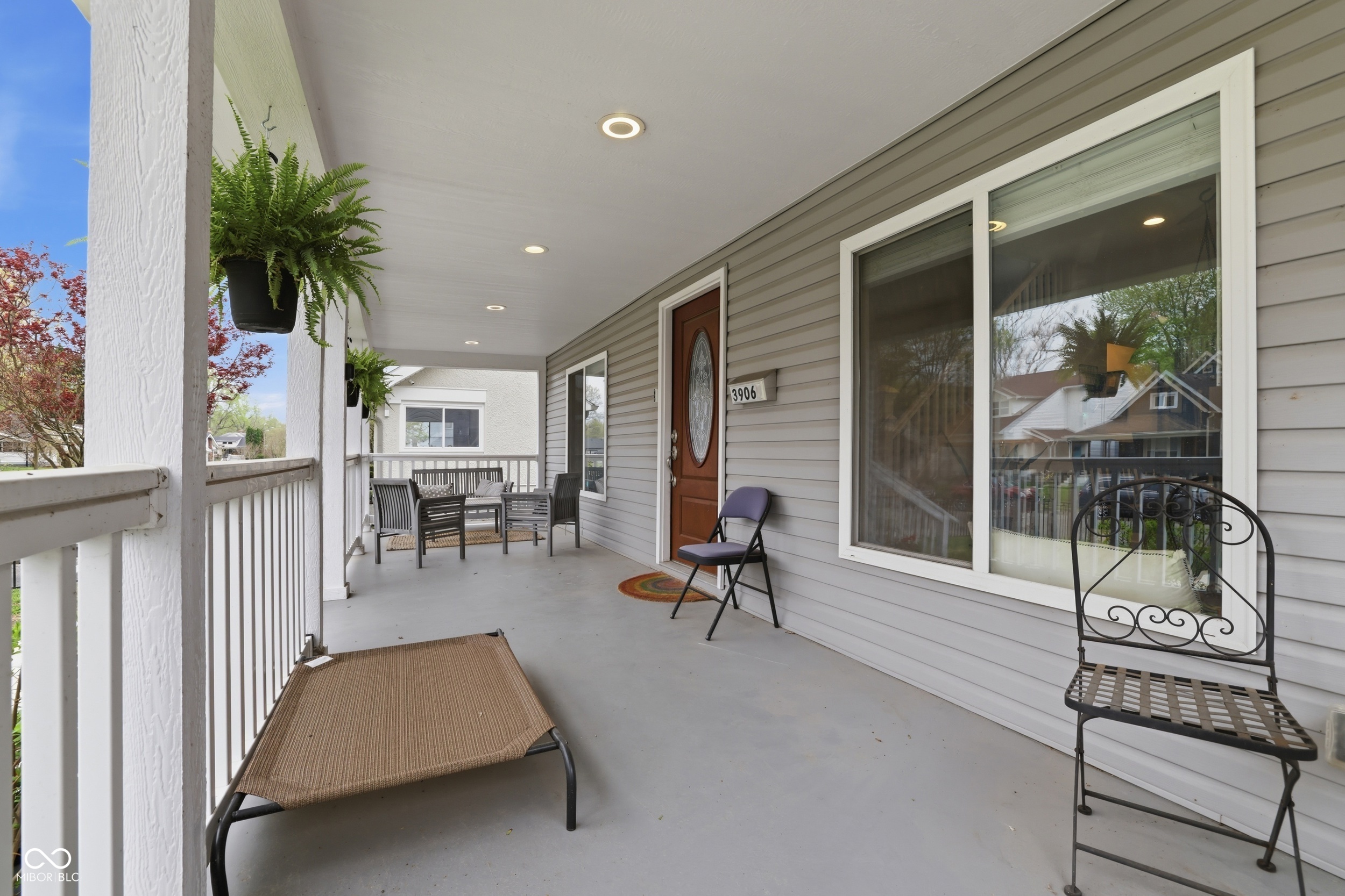 3906 Rookwood Avenue