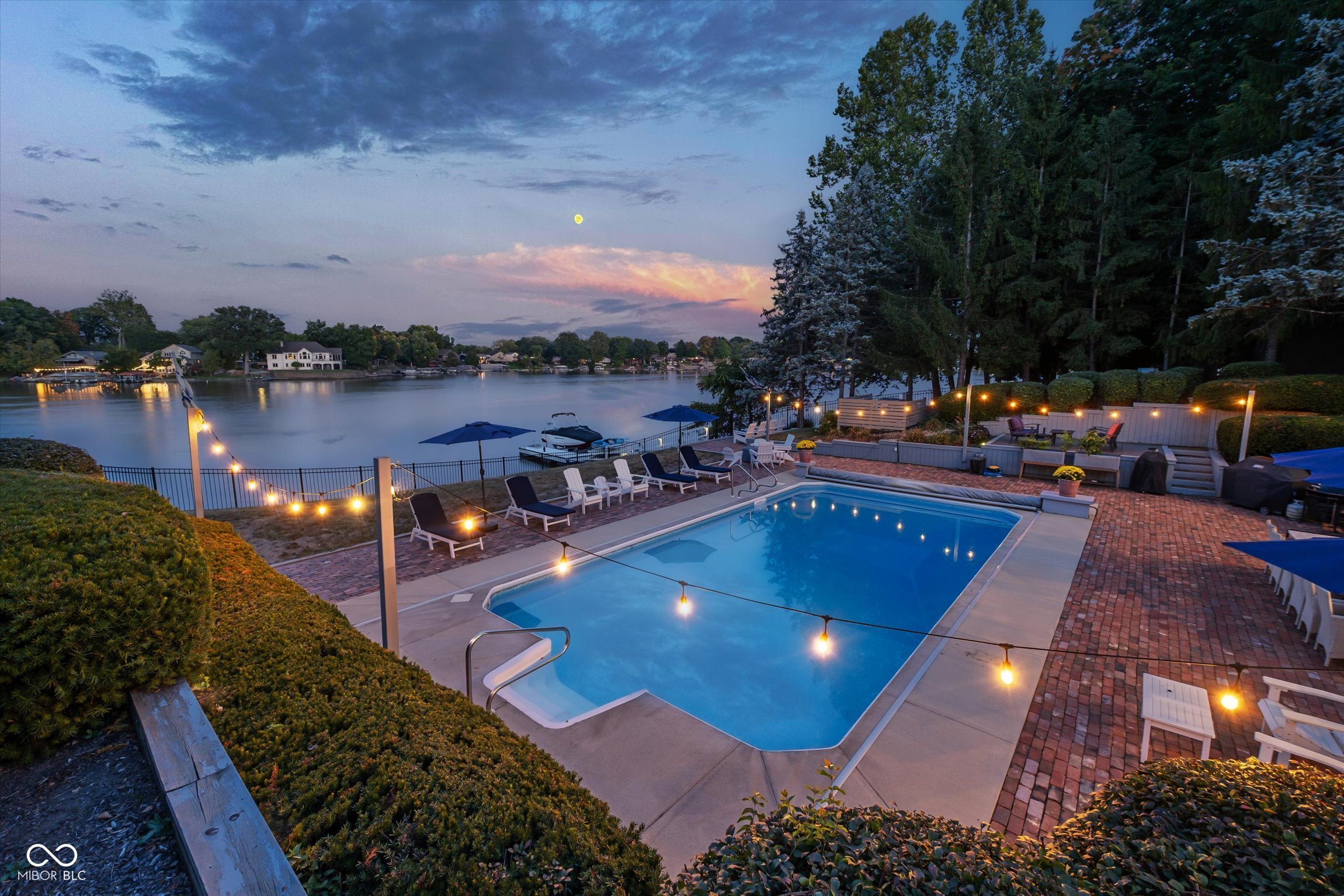 73 Forest Hollow Drive