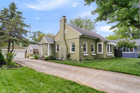 Photo of 1520 Kessler Boulevard East Drive, Indianapolis, IN 46220 (MLS # 22096613)