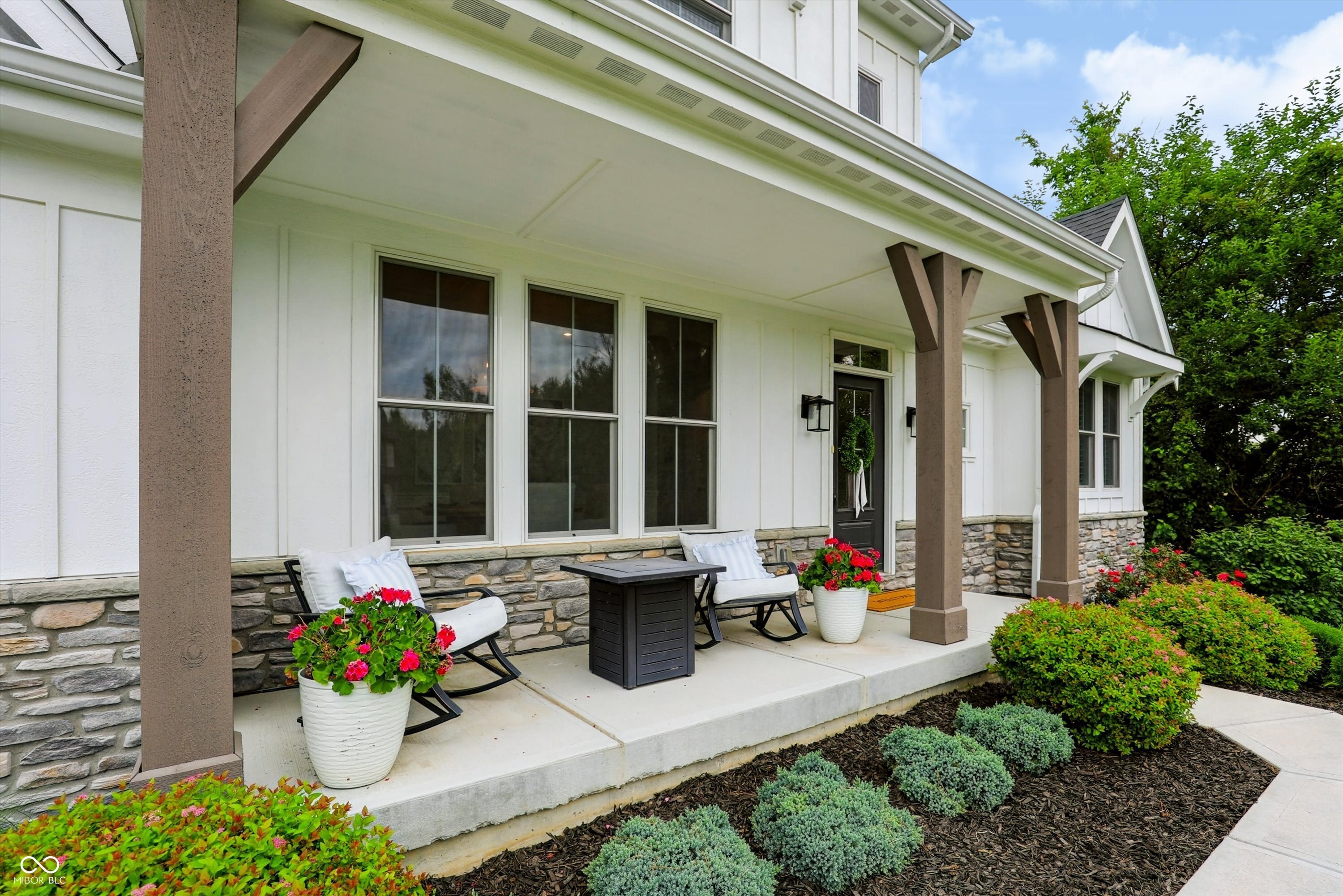 230 Elmsborough Bend