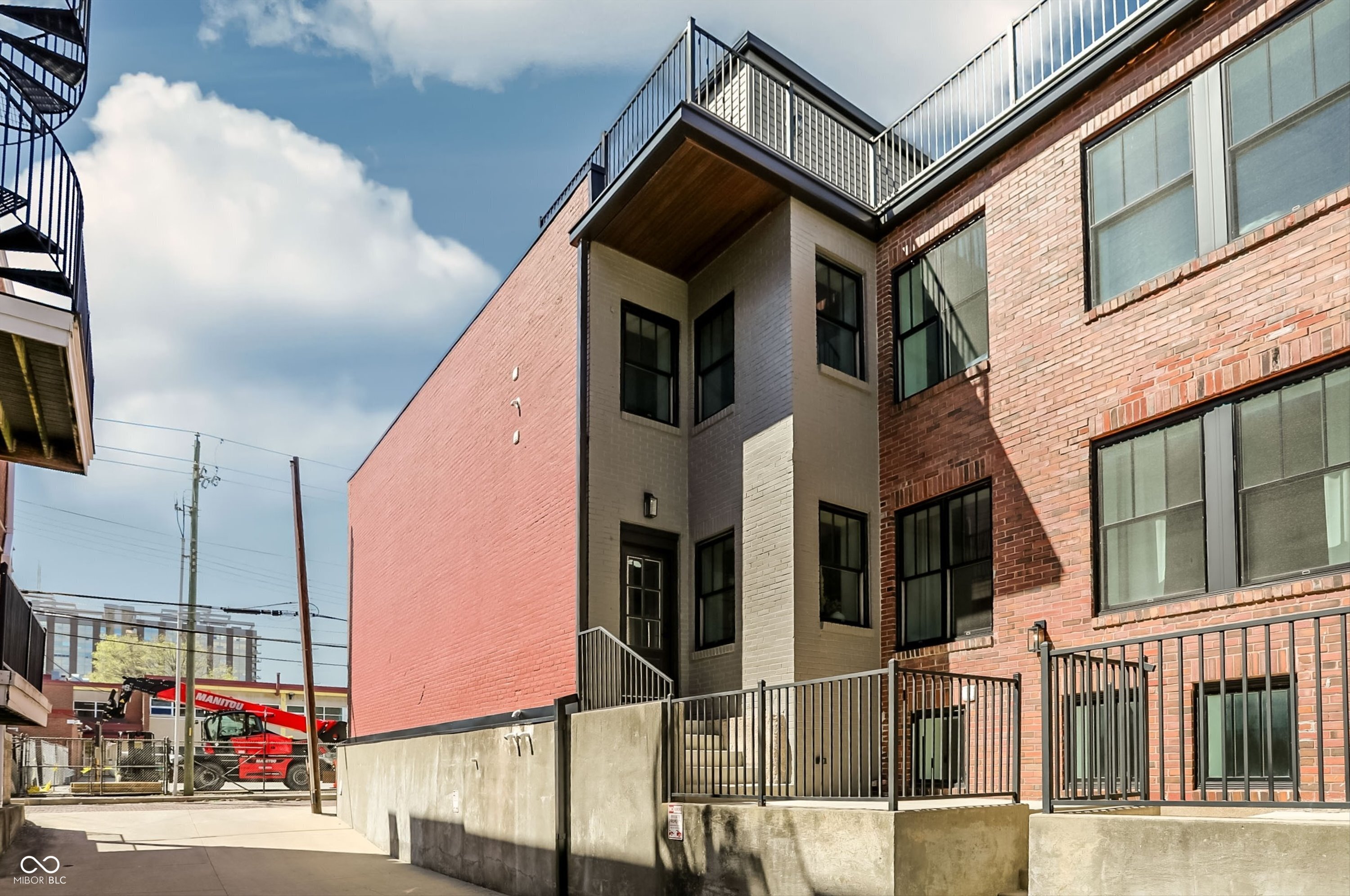 723 N Cleveland Street