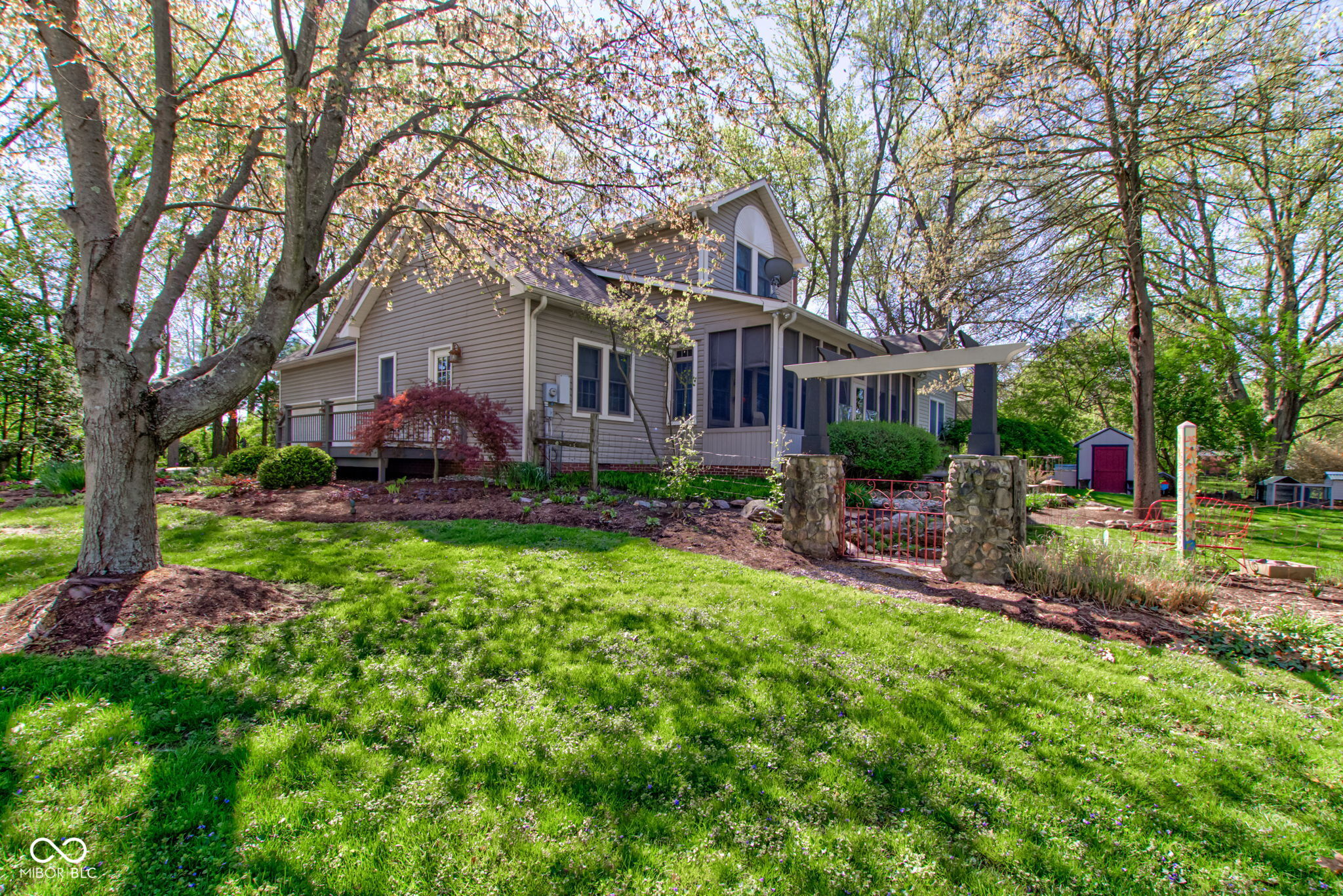 3533 Alexandria Pike