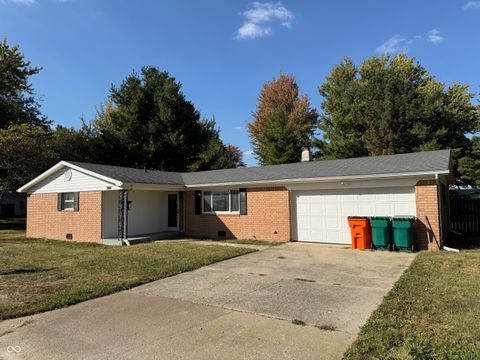 Photo of 204 W Trenton Street, Sharpsville, IN 46068 (MLS # 22080677)
