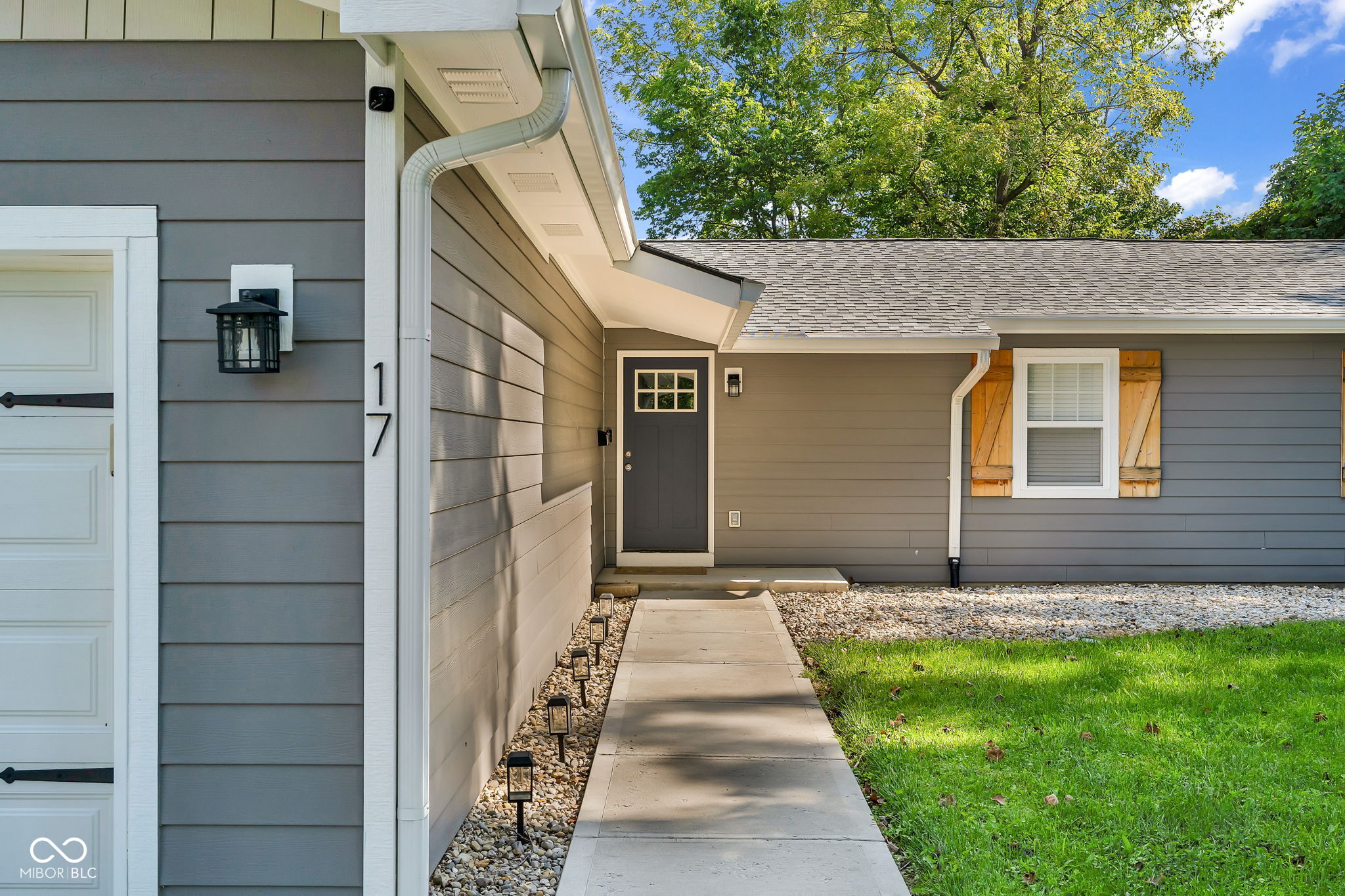 17 Taylor Court