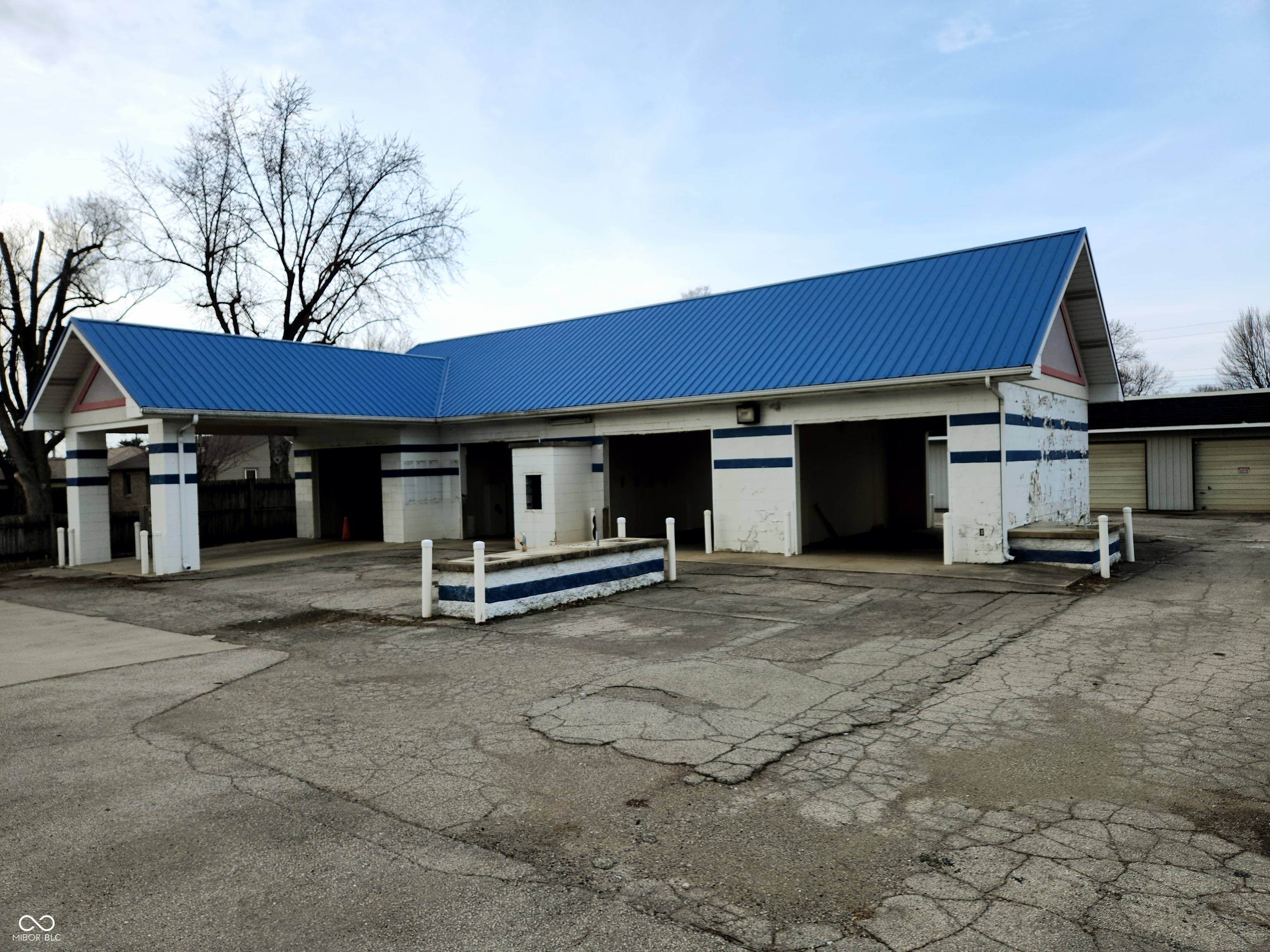 6260 W Kilgore Avenue