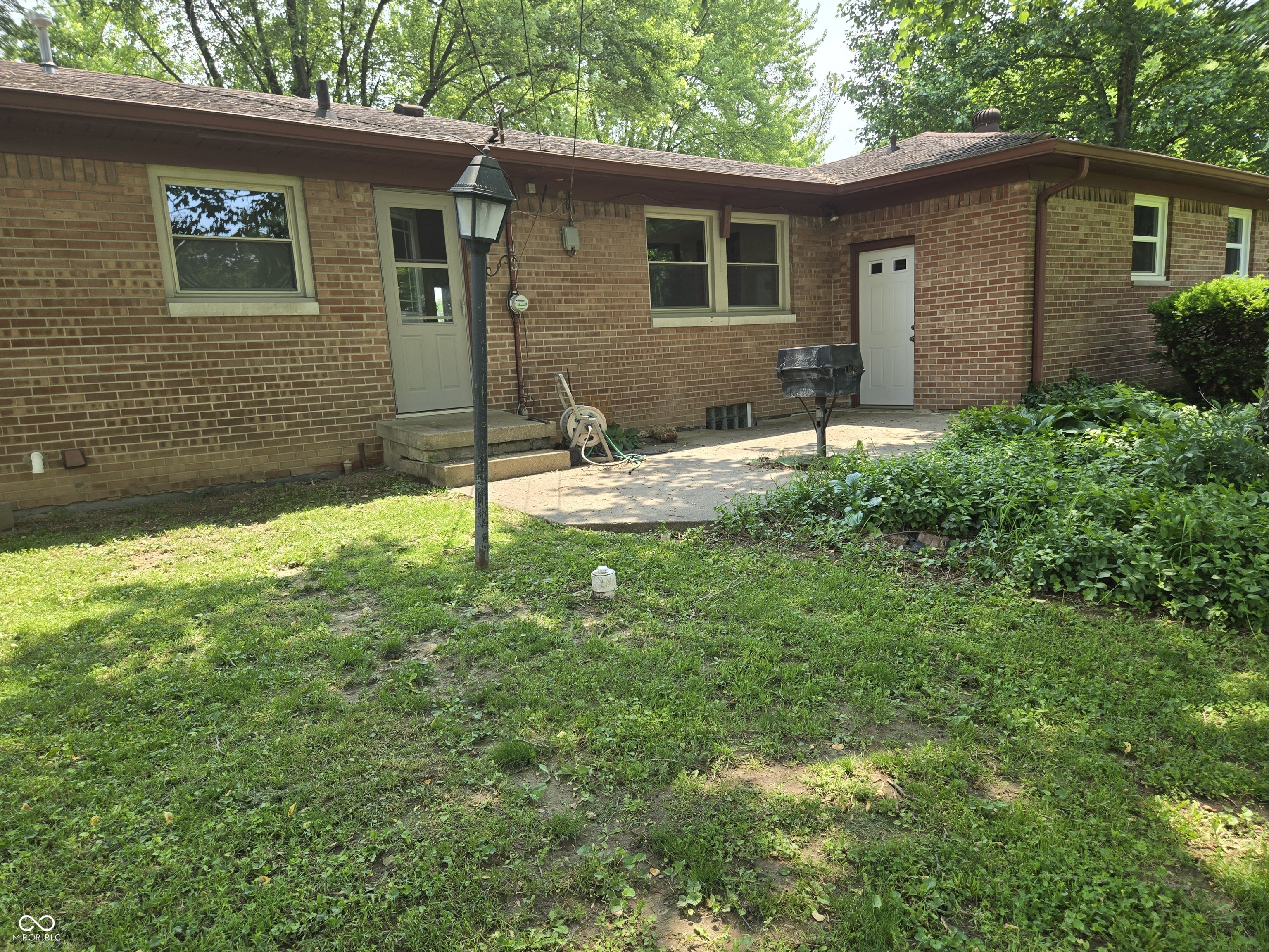 7088 Sandalwood Drive