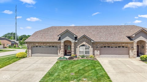 Photo of 4206 Parma Court, Indianapolis, IN 46237 (MLS # 22105457)
