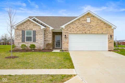 Photo of 1212 Bontrager Lane, Shelbyville, IN 46176 (MLS # 22092606)