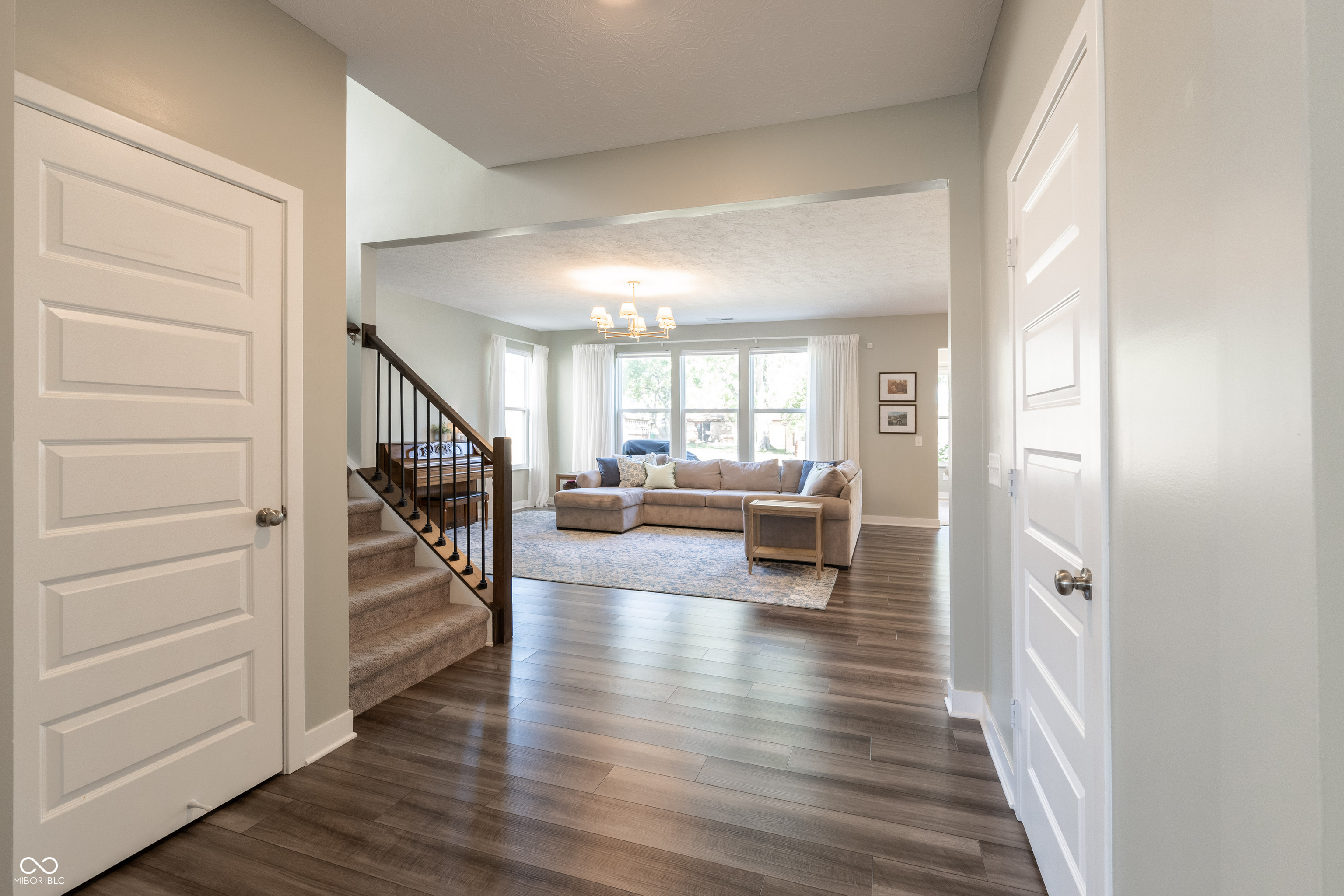 3908 Kensington Drive