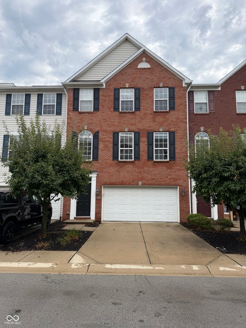 Photo of 9461 Tanhurst Drive, Indianapolis, IN 46250 (MLS # 22122504)