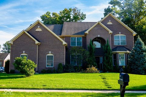 Photo of 6677 W May Apple Drive, McCordsville, IN 46055 (MLS # 22048706)