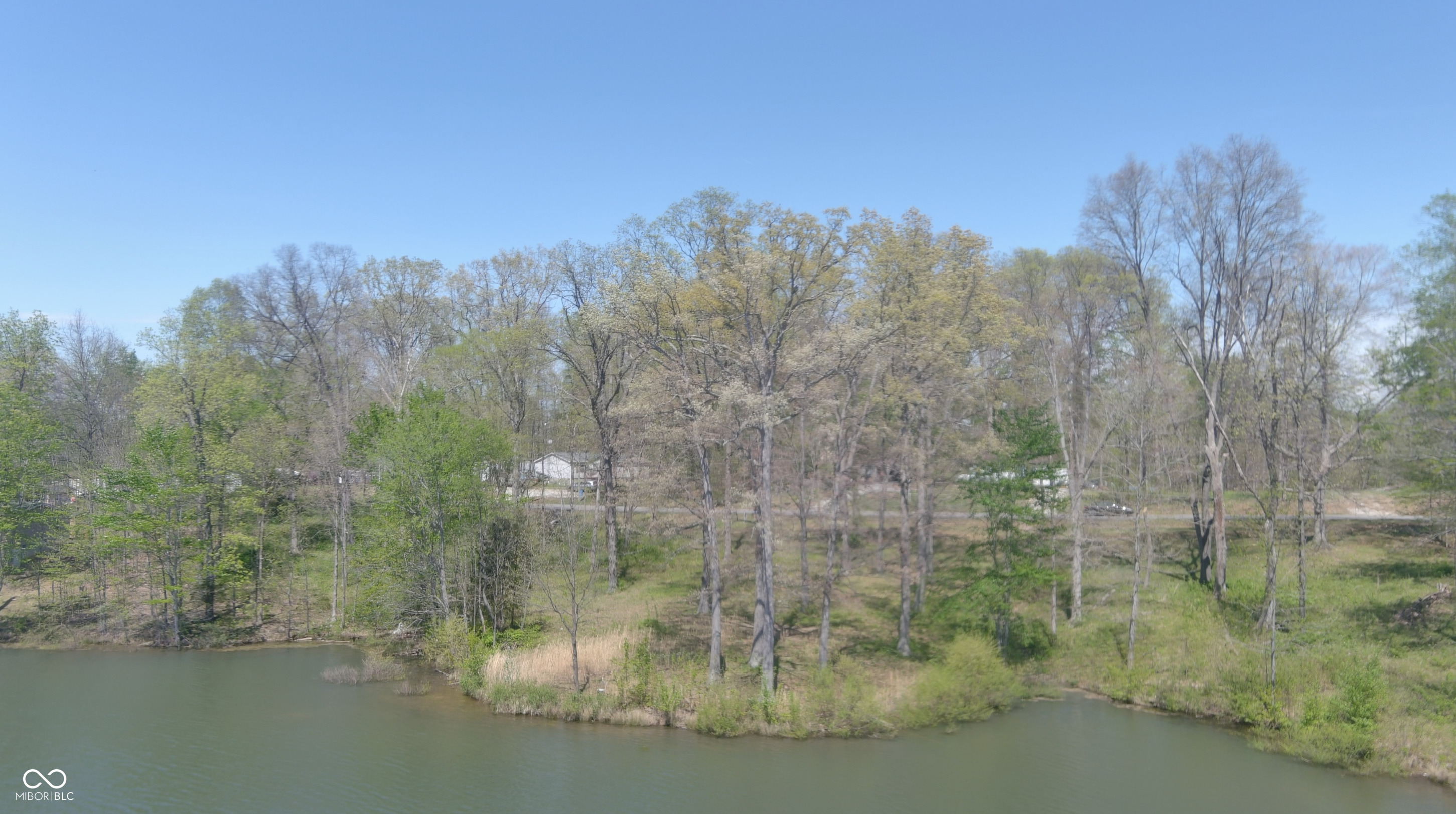 884 Country Squire Boulevard