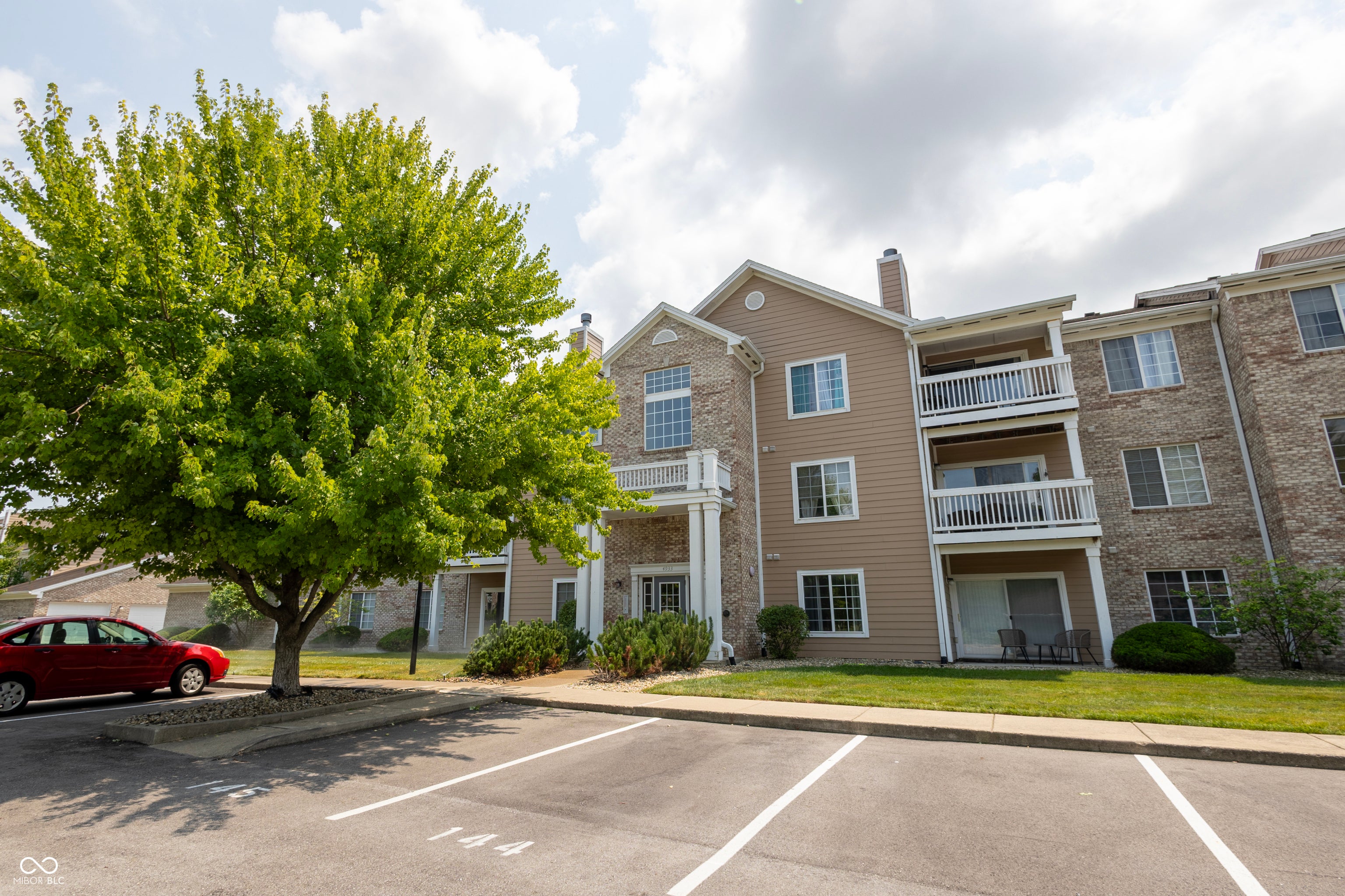 4933 Opal Ridge Lane Lane 208