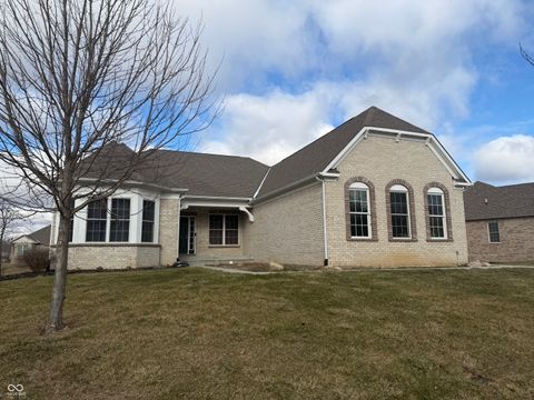 Photo of 5218 Sweetwater Drive, Noblesville, IN 46062 (MLS # 22071428)