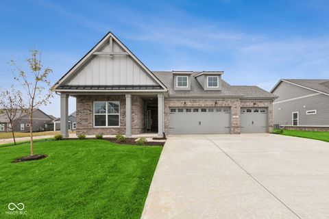 Photo of 5026 Bergamot Drive, Brownsburg, IN 46112 (MLS # 22054695)