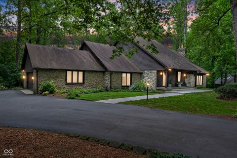 Photo of 7255 Tuliptree Trail, Indianapolis, IN 46256 (MLS # 22119650)