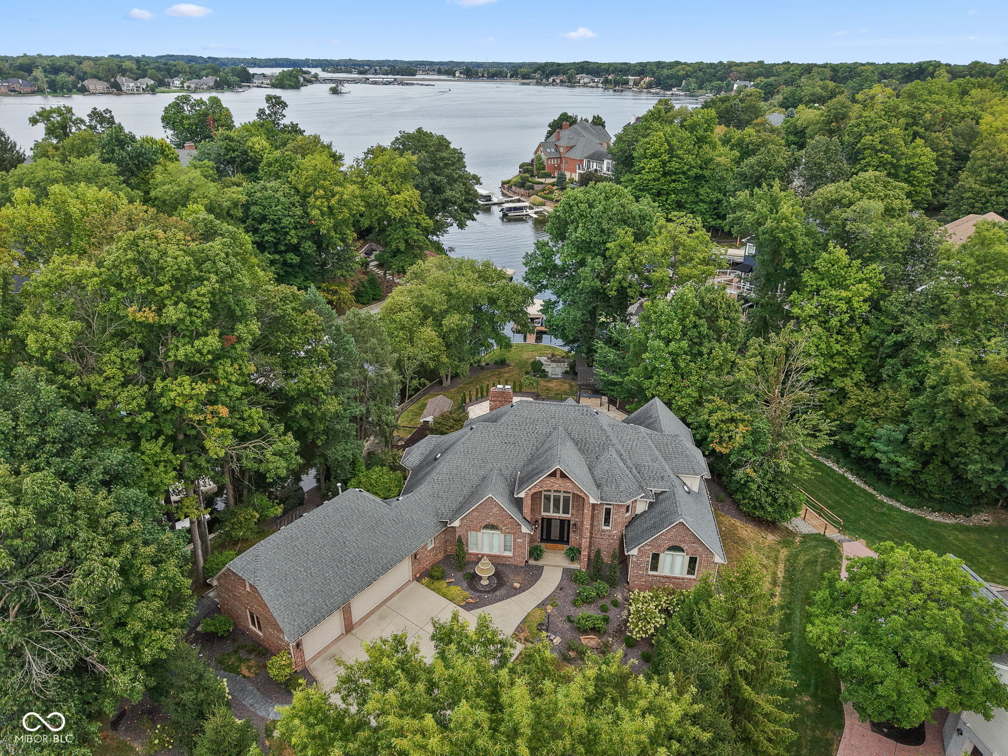 12162 Pearl Bay Ridge