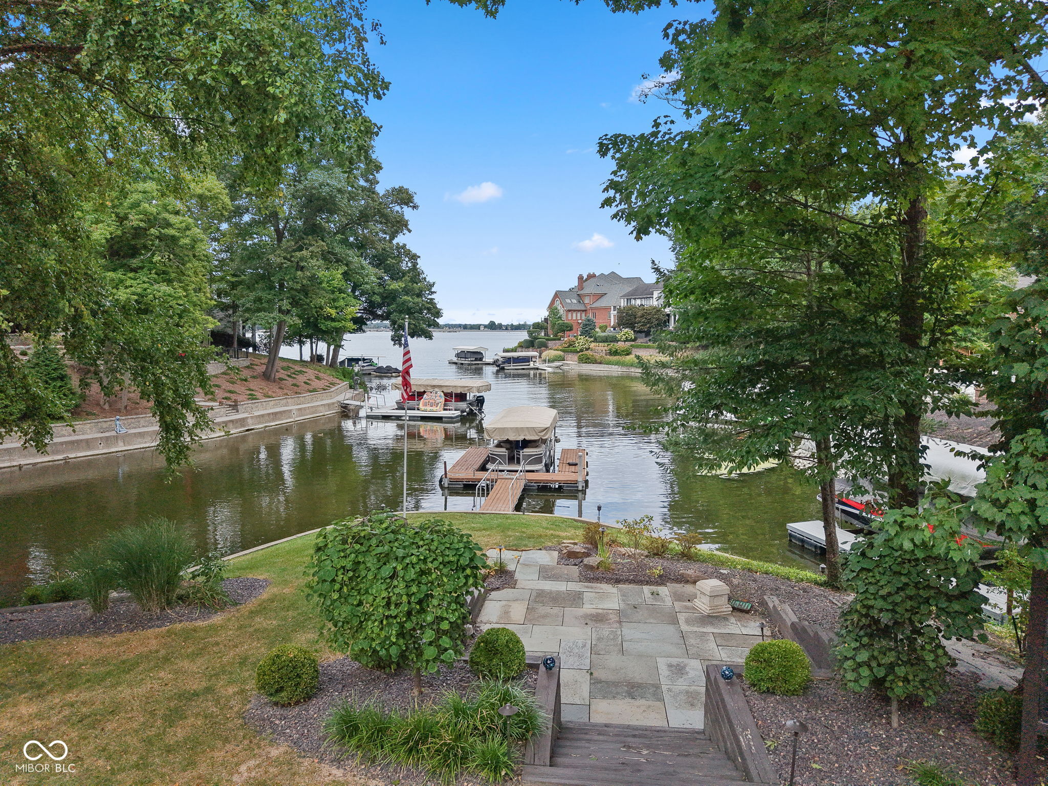 12162 Pearl Bay Ridge