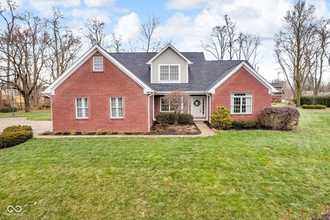 Photo of 76 Elizabeth Court, Danville, IN 46122 (MLS # 22076089)