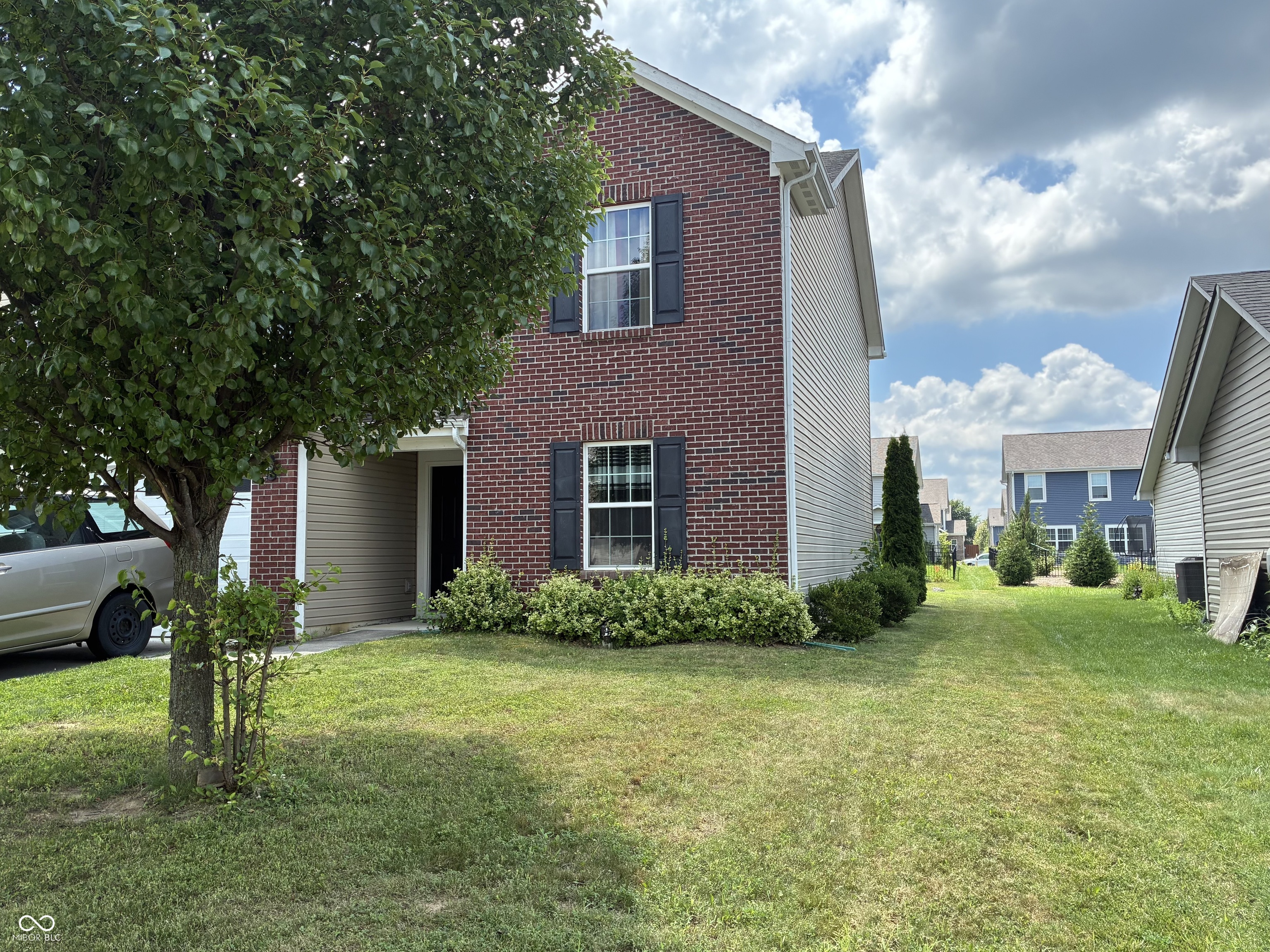 5663 Battersea Lane