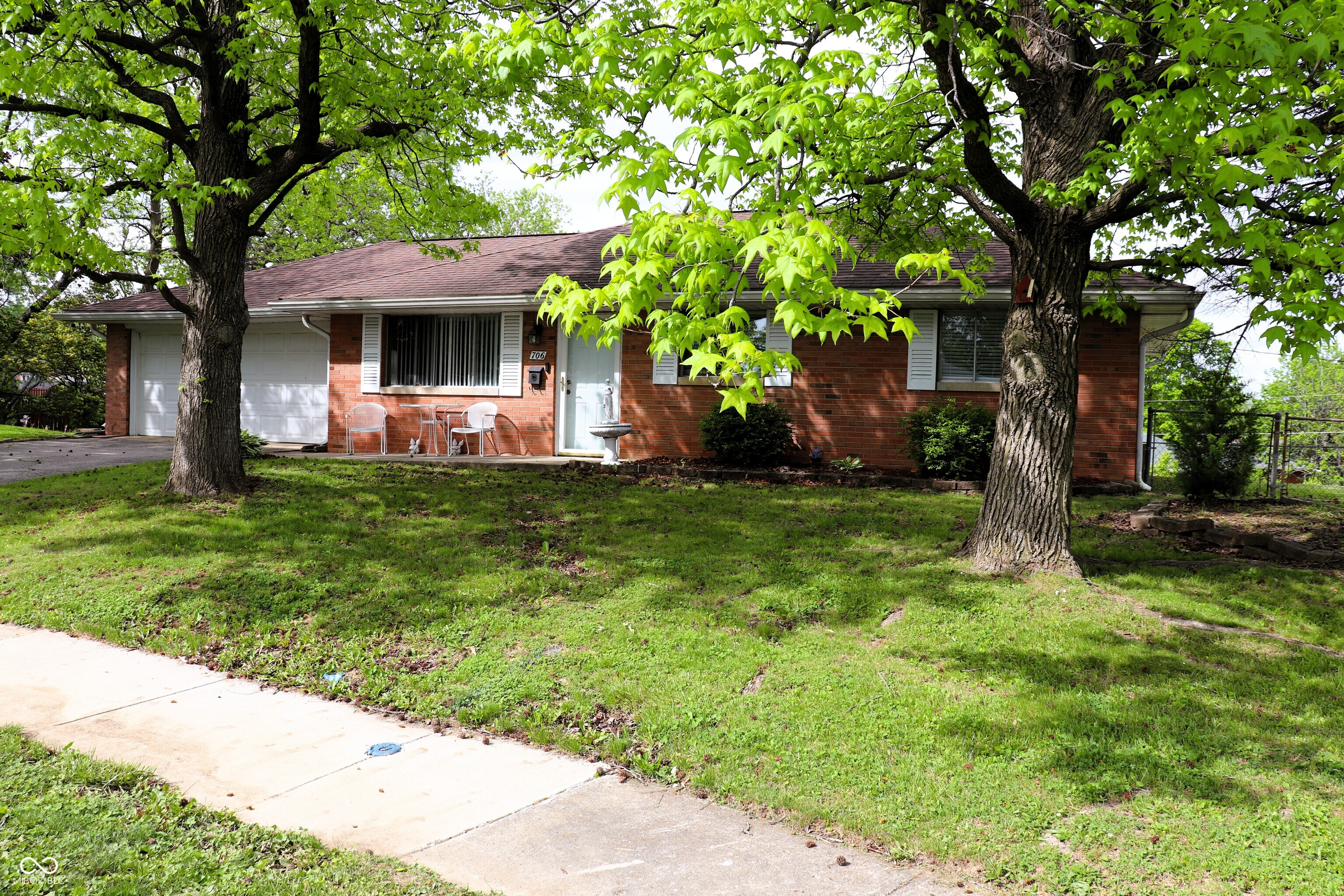 706 Bobs Court