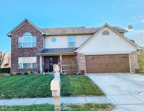 Photo of 1225 Luce Creek Circle, Greenwood, IN 46142 (MLS # 22083245)