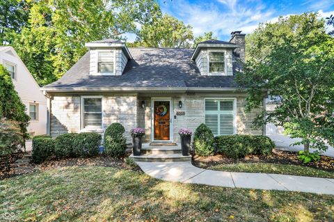 Photo of 6006 Hillside Avenue W Drive, Indianapolis, IN 46220 (MLS # 22075900)