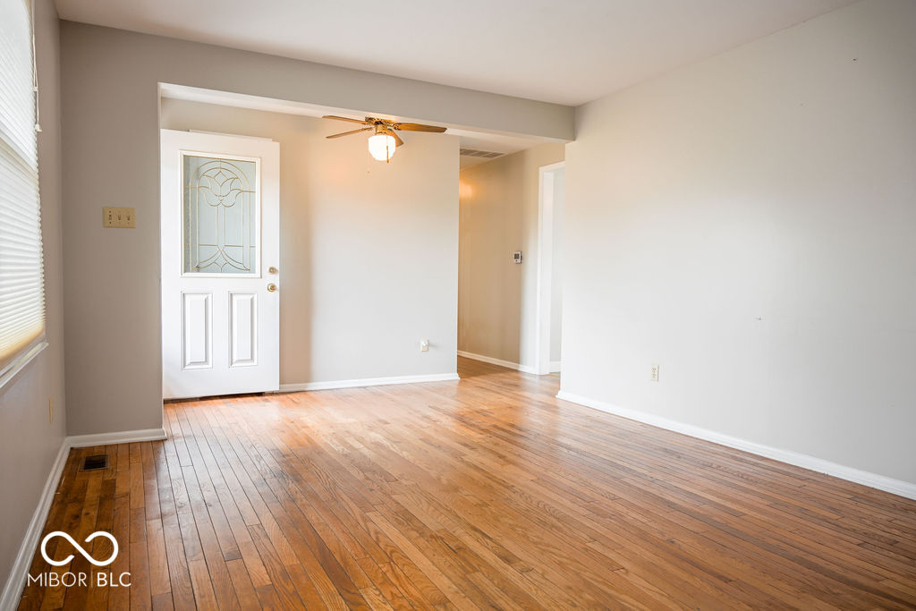 6053 N County Road 700 W