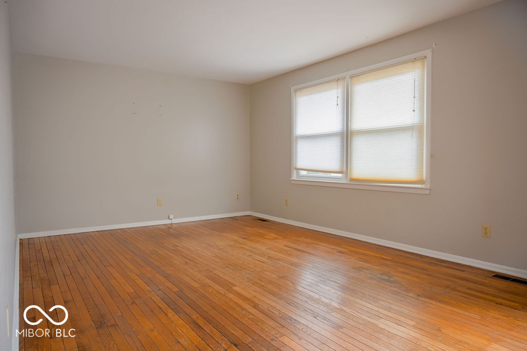 6053 N County Road 700 W