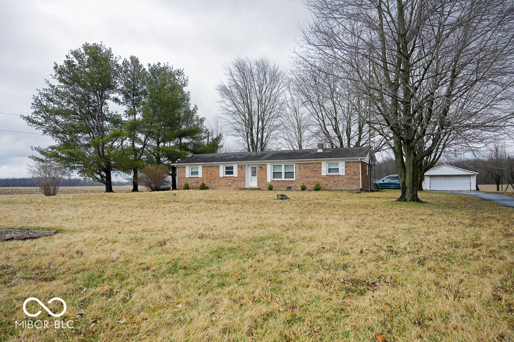 6053 N County Road 700 W