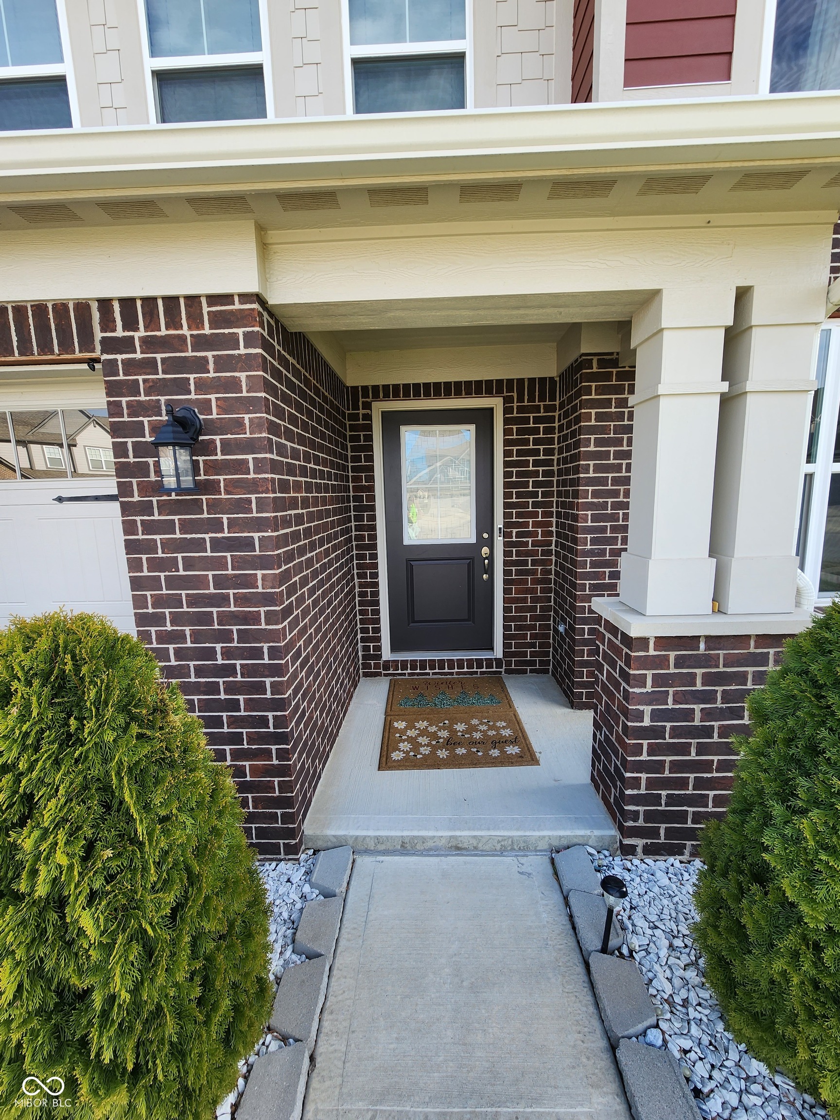 9719 Cimmaron Avenue