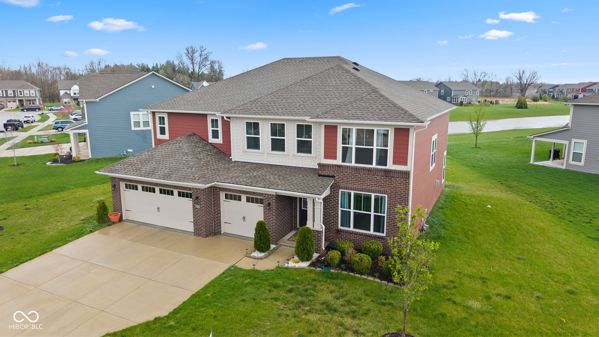 9719 Cimmaron Avenue