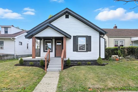 Photo of 1324 N Gladstone Avenue, Indianapolis, IN 46201 (MLS # 22069817)
